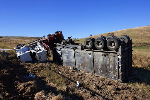 Jackknife Truck Accidents: What Are They?